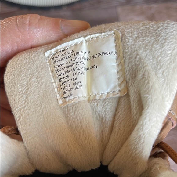 Totes Brown and Black Winter Boots - Picture 6 of 7